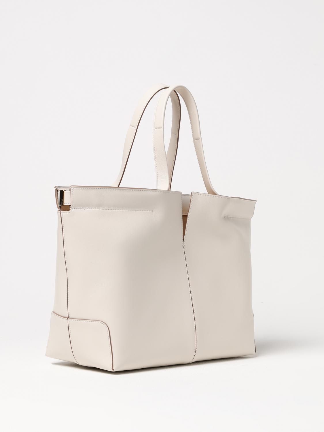 woman's tote bag