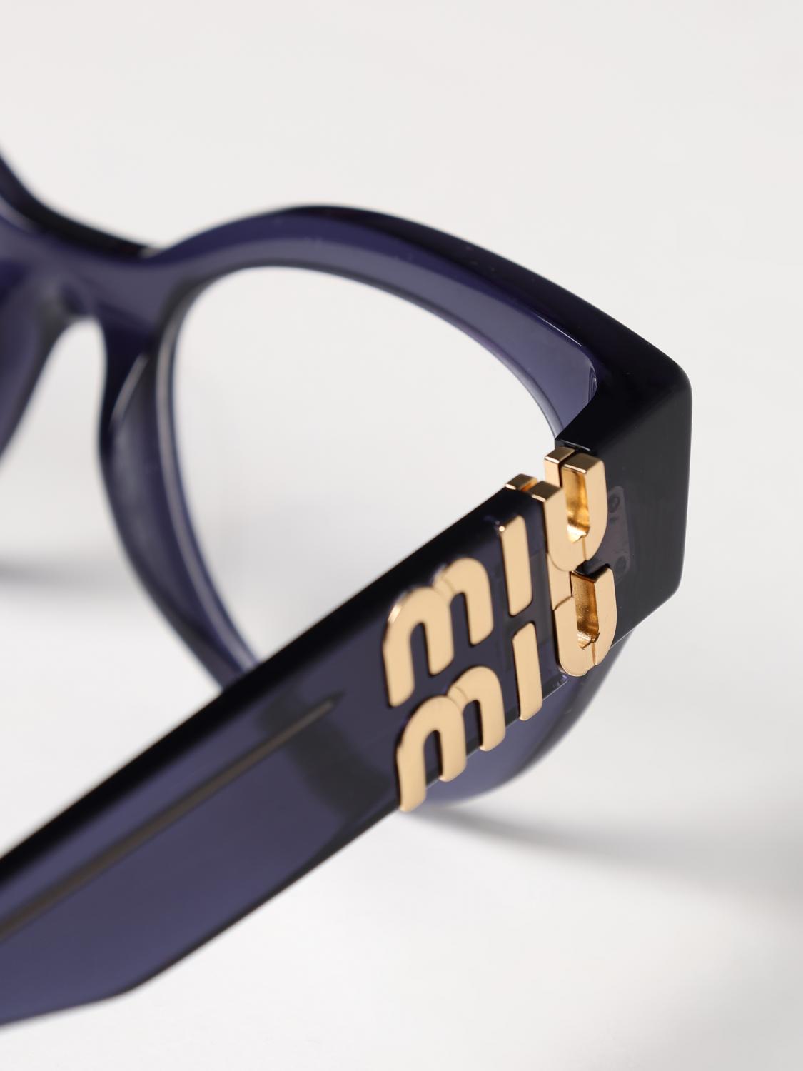 woman's optical frames