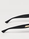 woman's sunglasses