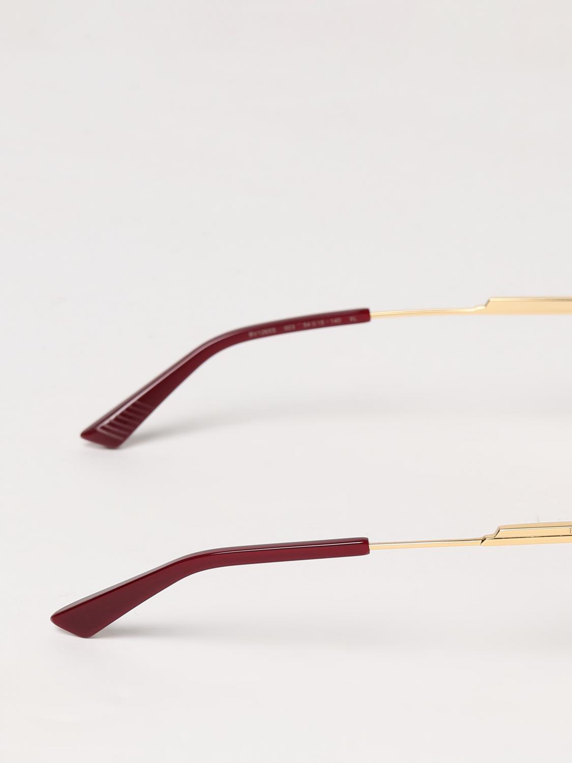woman's sunglasses