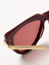 woman's sunglasses