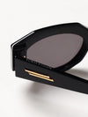 woman's sunglasses