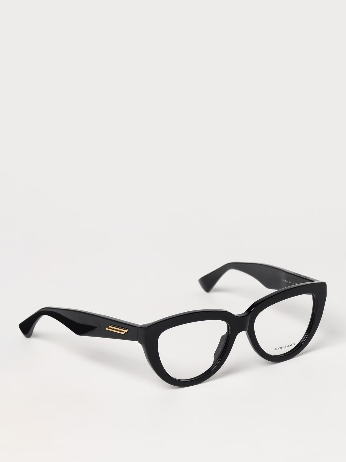 woman's optical frames