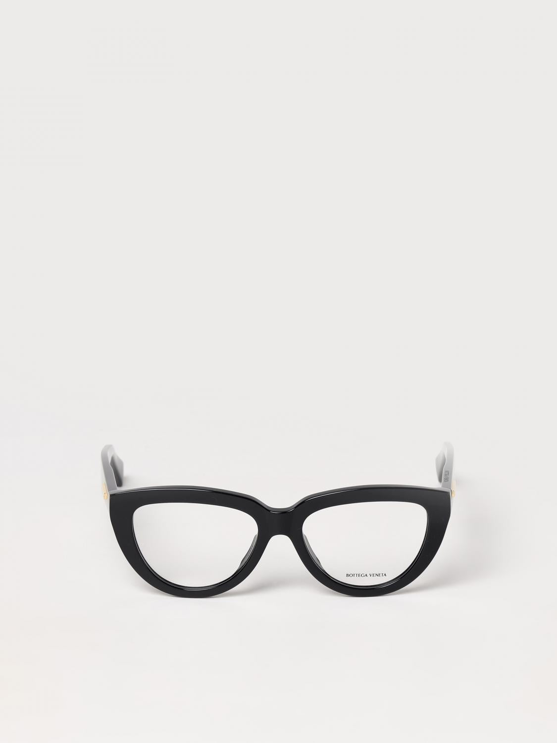 woman's optical frames