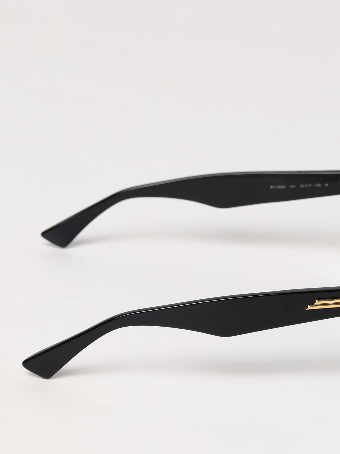 woman's optical frames