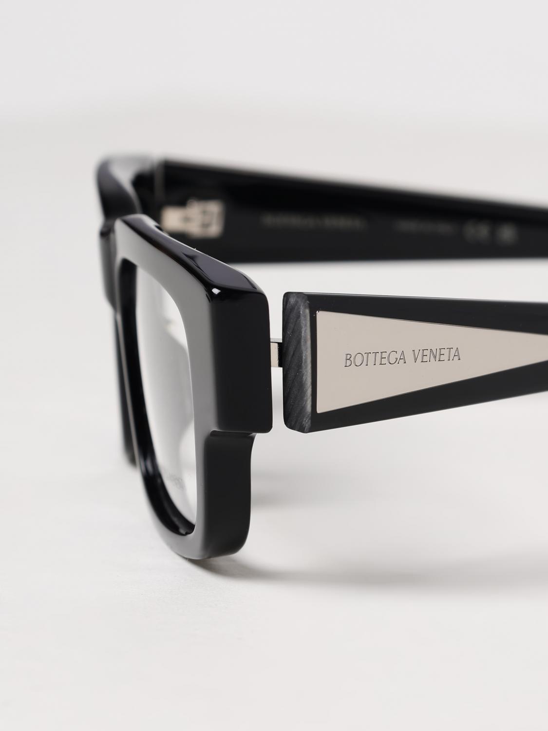 woman's optical frames