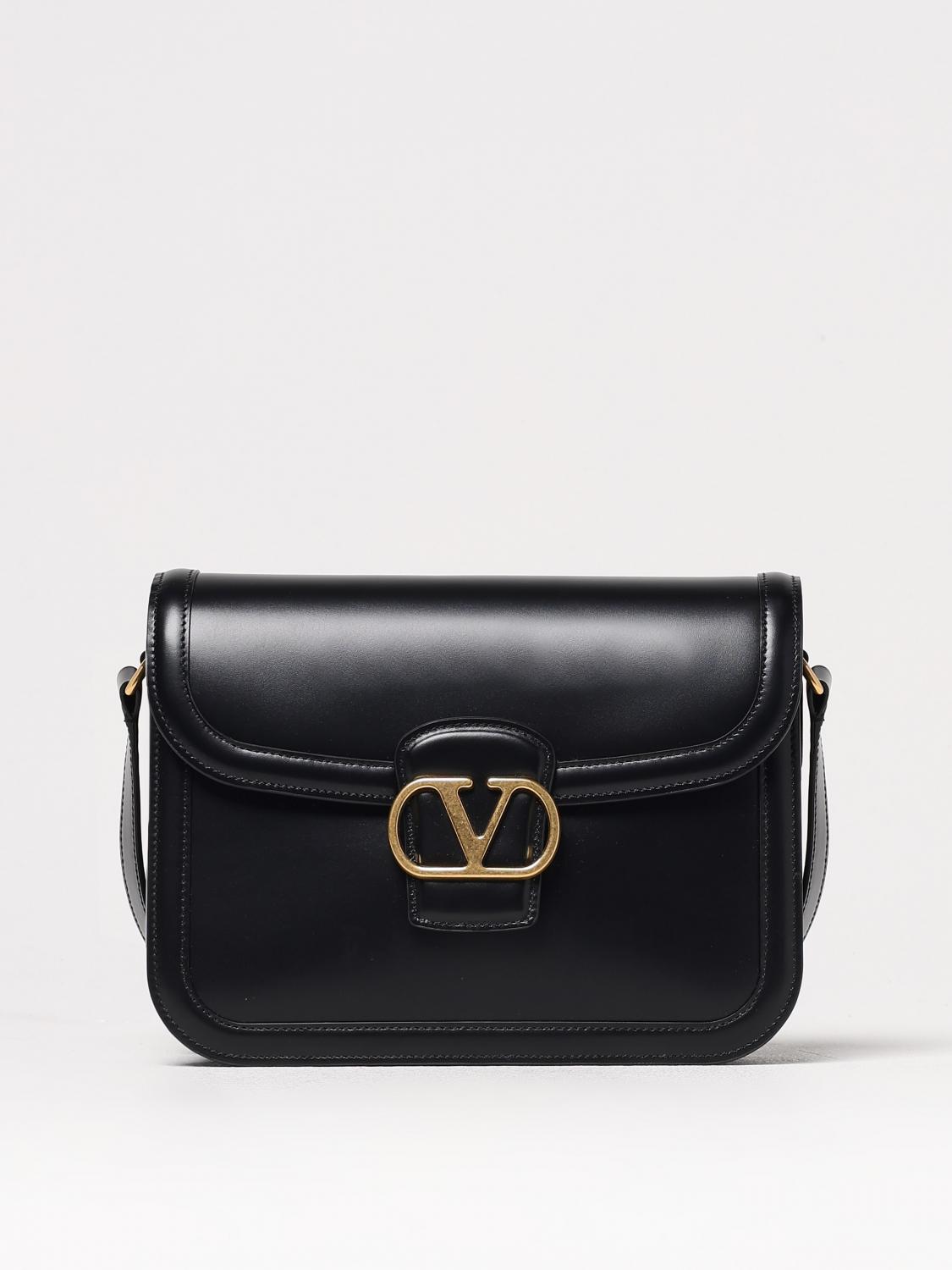 woman's crossbody bag