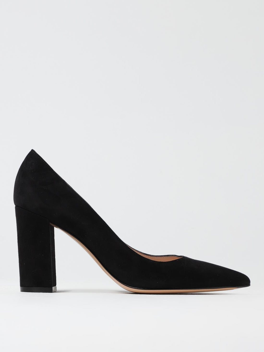 gianvito-rossi-woman-s-pumps-g2137585riccam-black