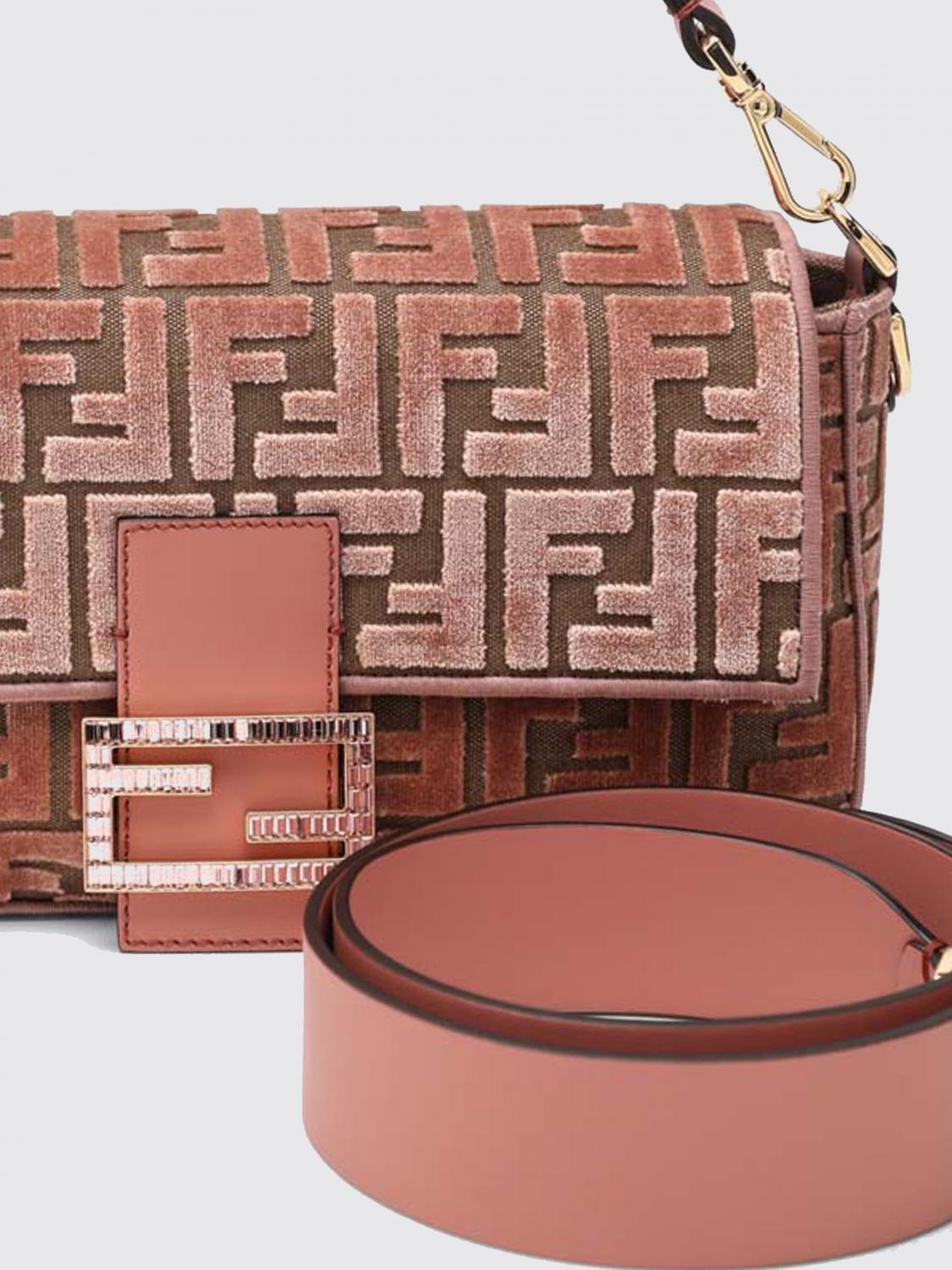 woman's shoulder bag
