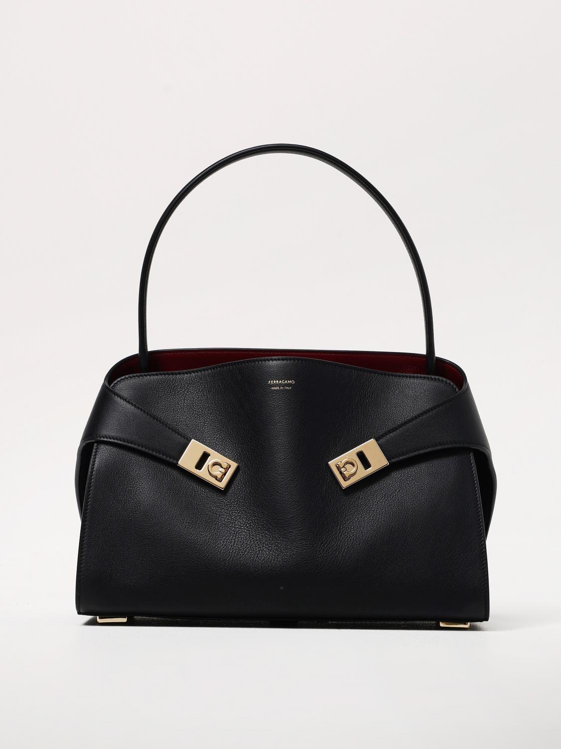 woman's shoulder bag