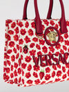 woman's tote bag