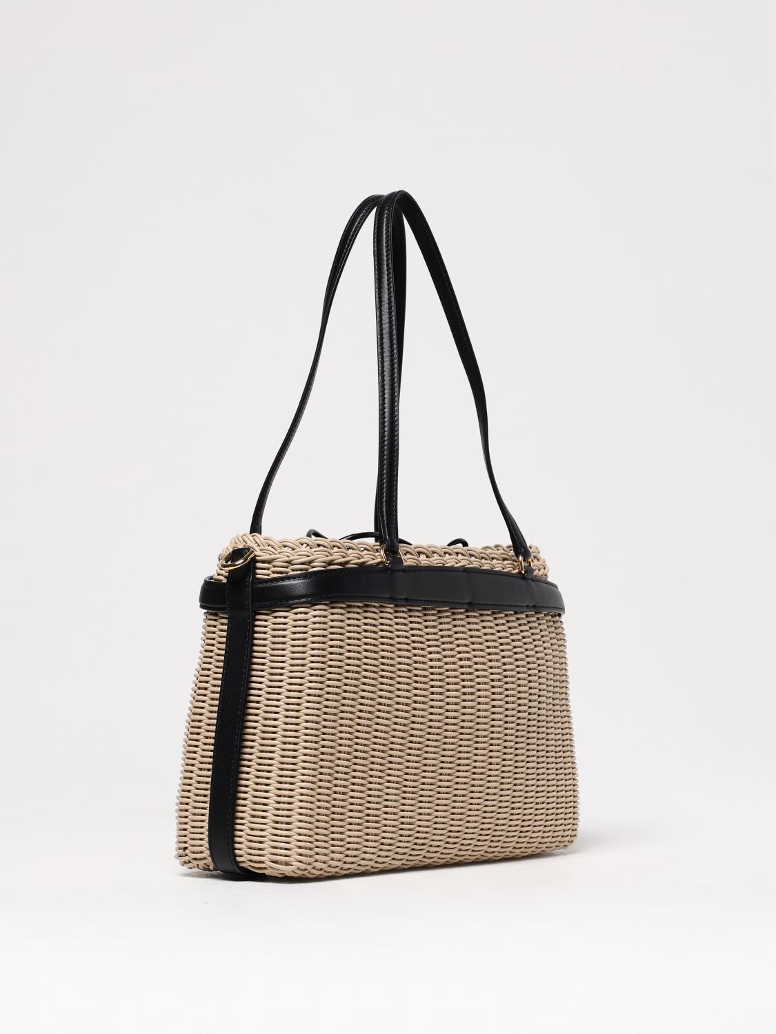 woman's shoulder bag