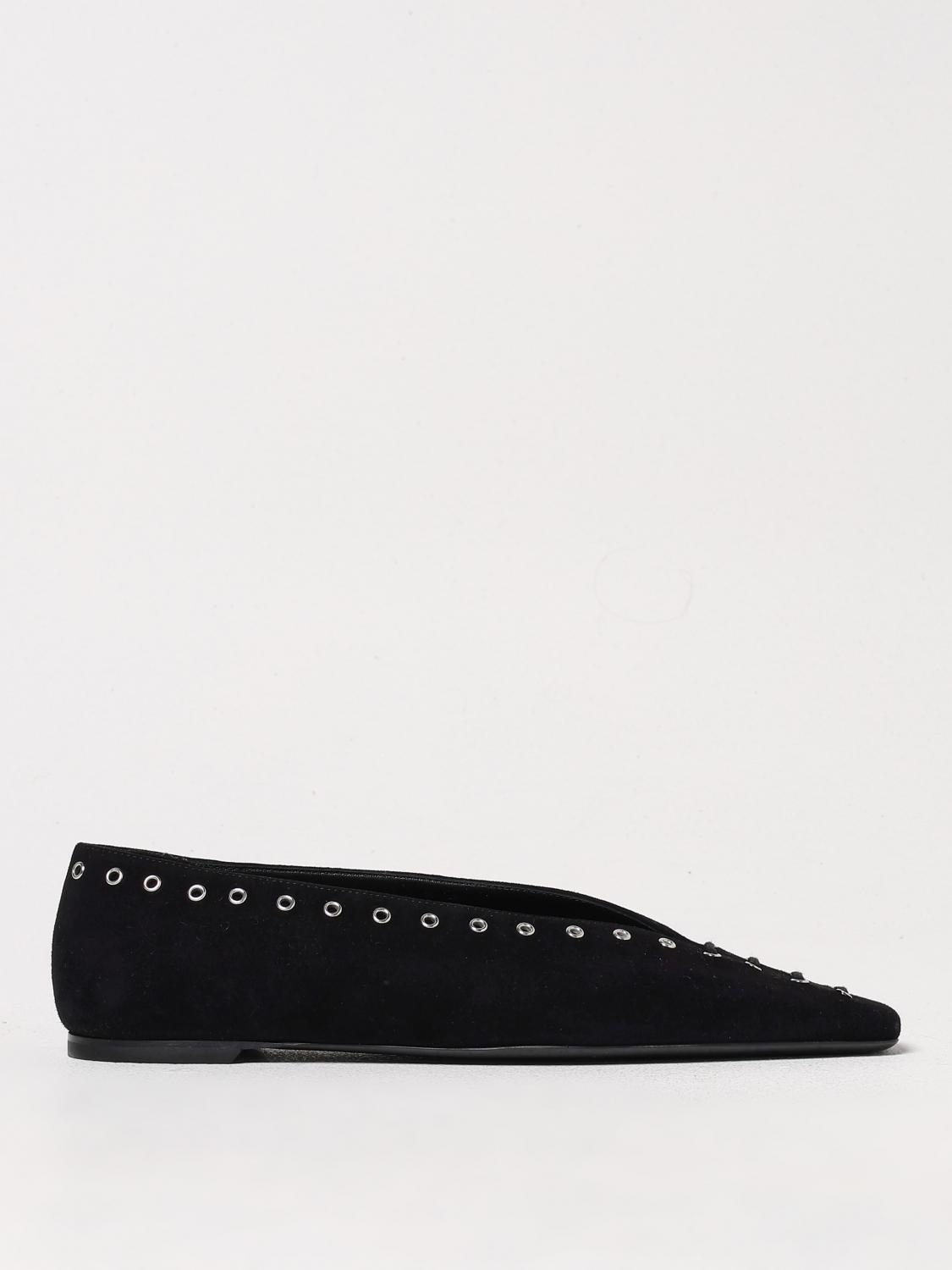 woman's ballet flat