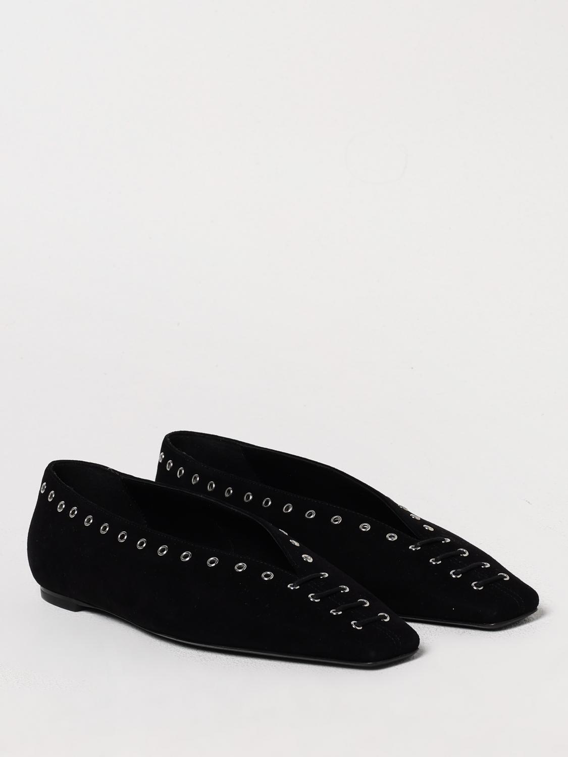 woman's ballet flat