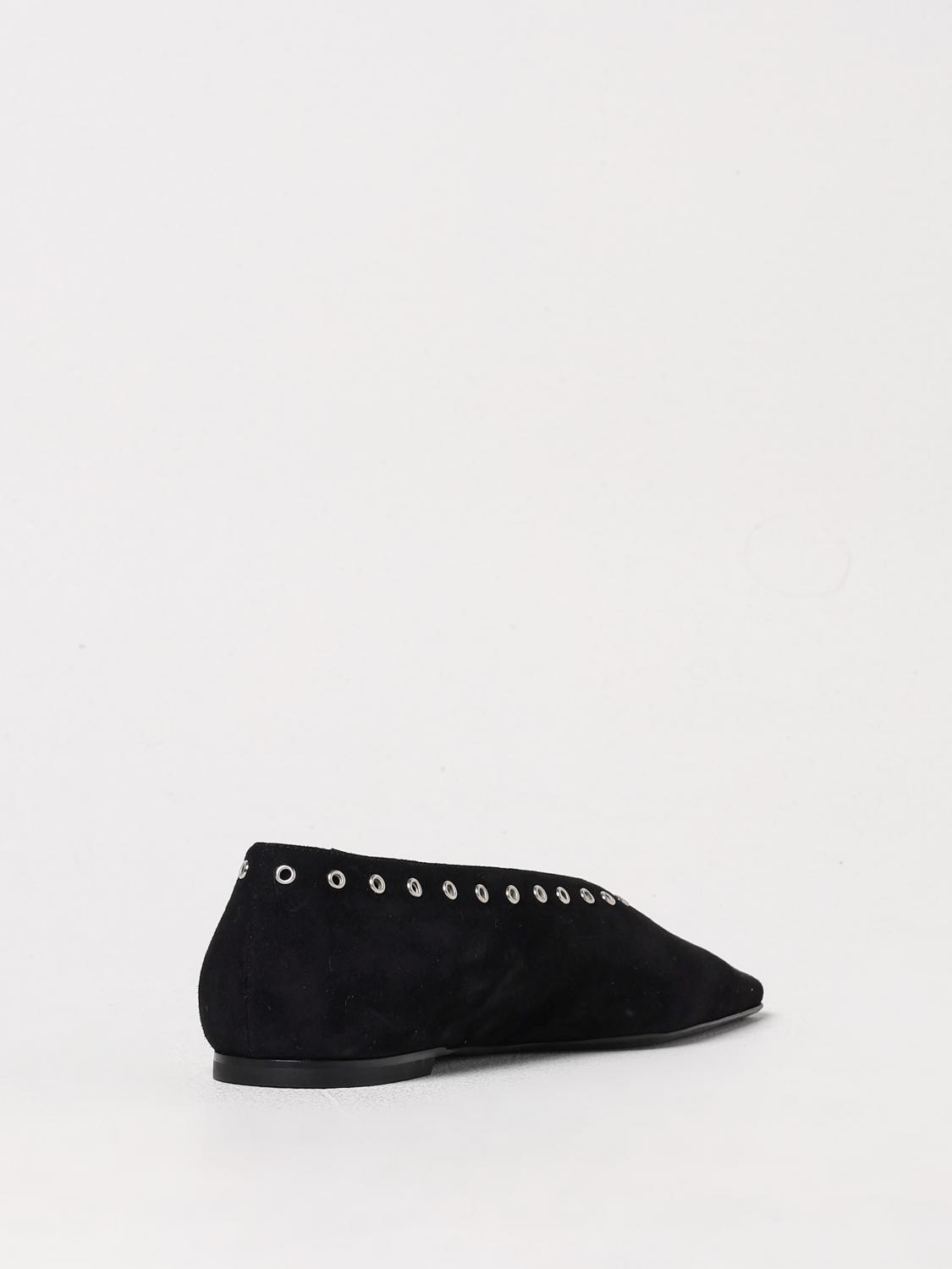 woman's ballet flat