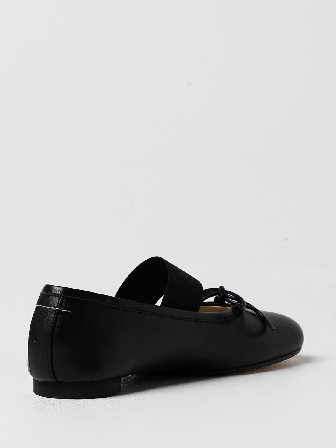 woman's ballet flat