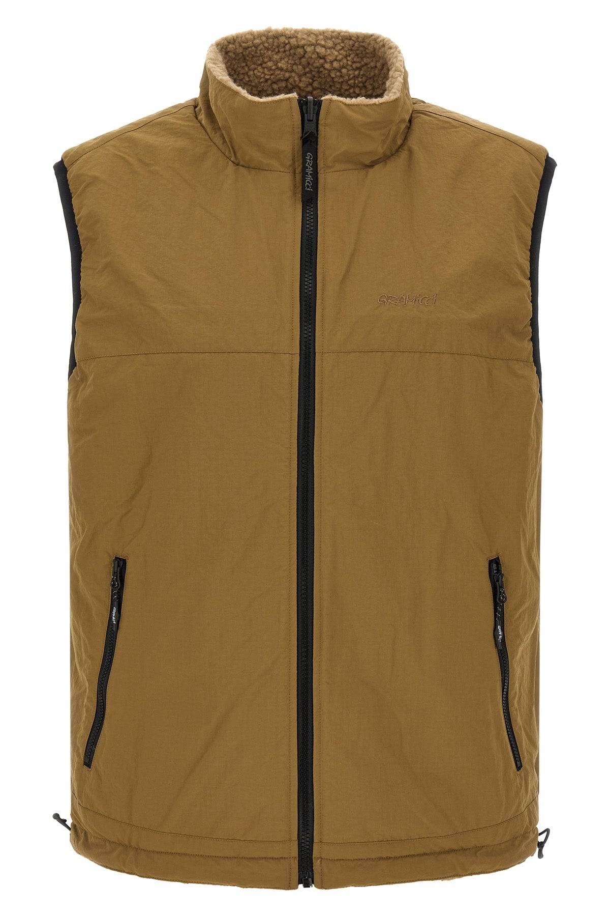 the gramicci reversible vest in a versatile beige shade