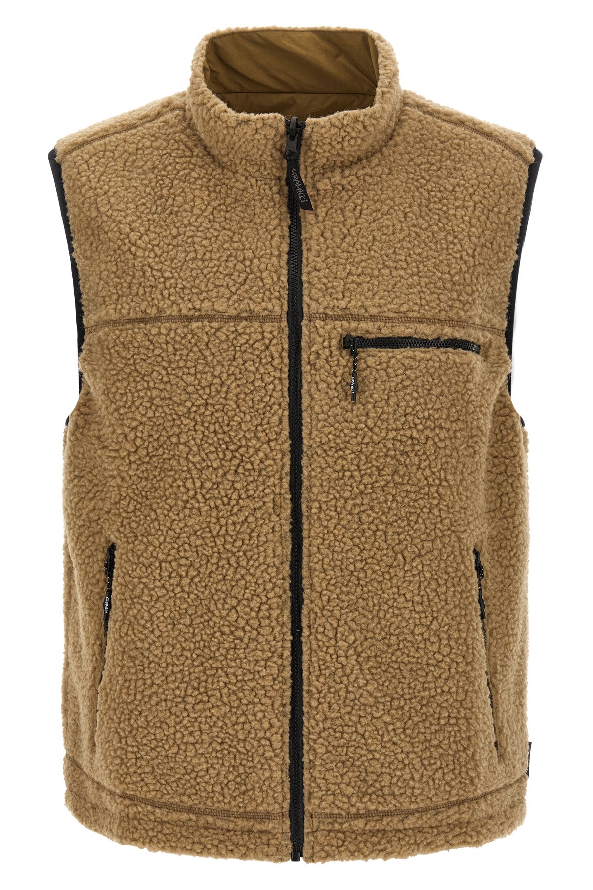 the gramicci reversible vest in a versatile beige shade