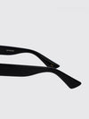 woman's sunglasses