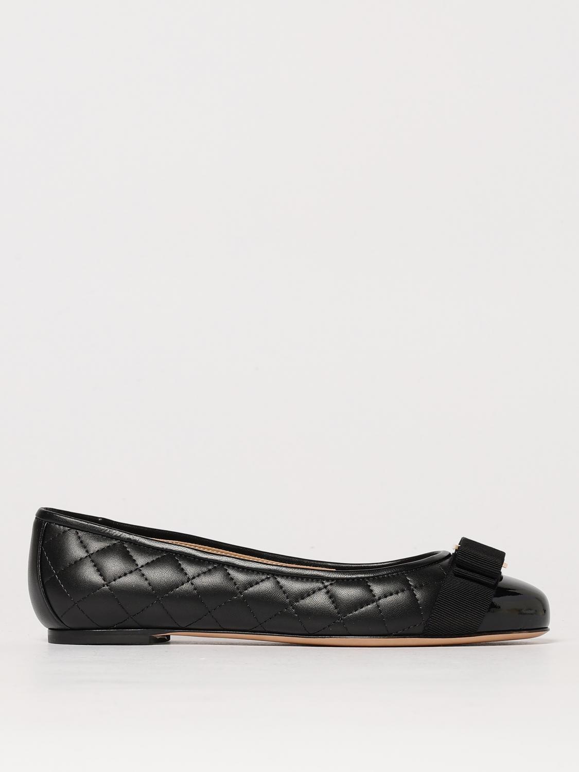 ferragamo-woman-s-ballet-flats-01m831-672100-black