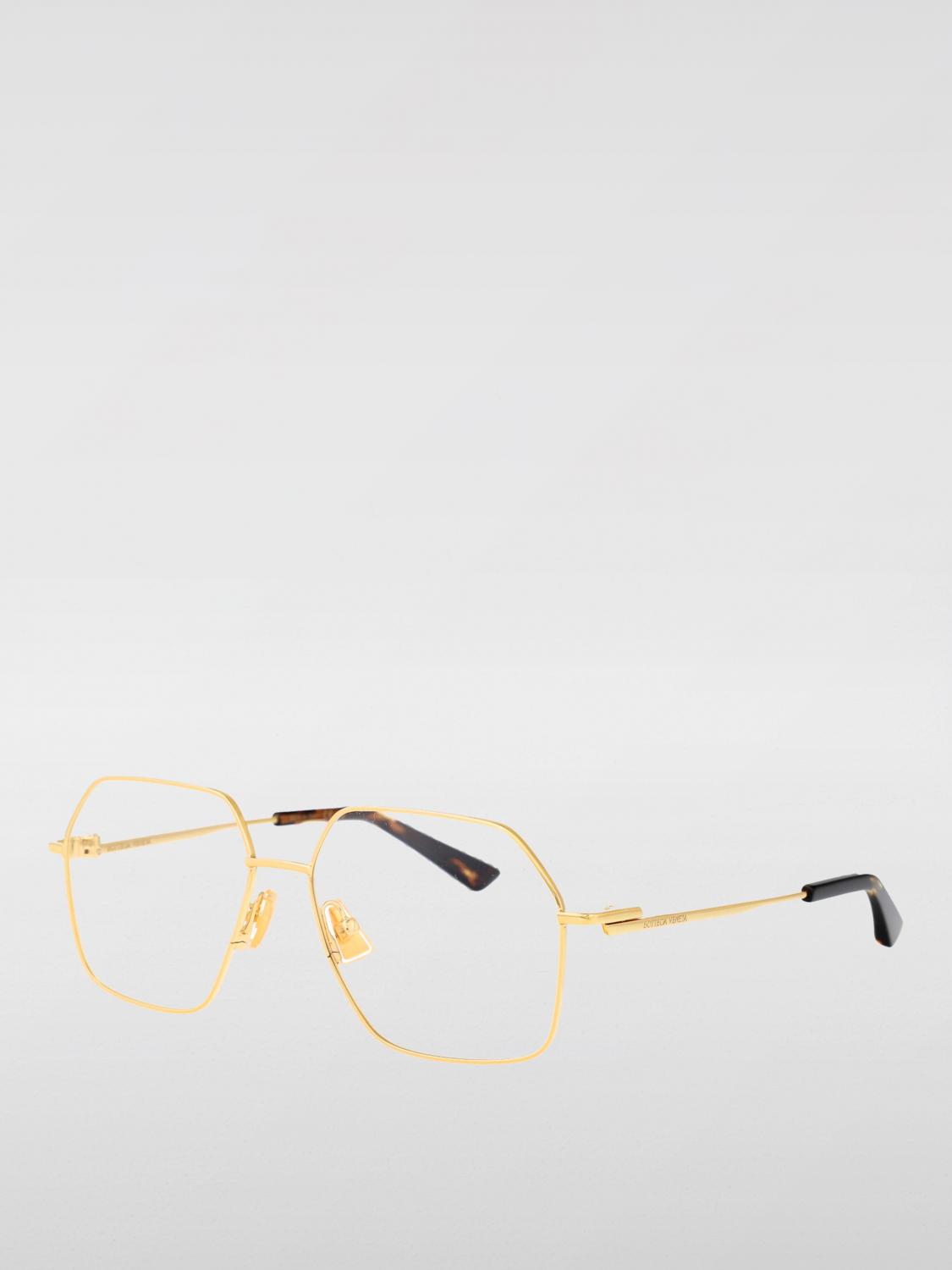 woman's optical frames
