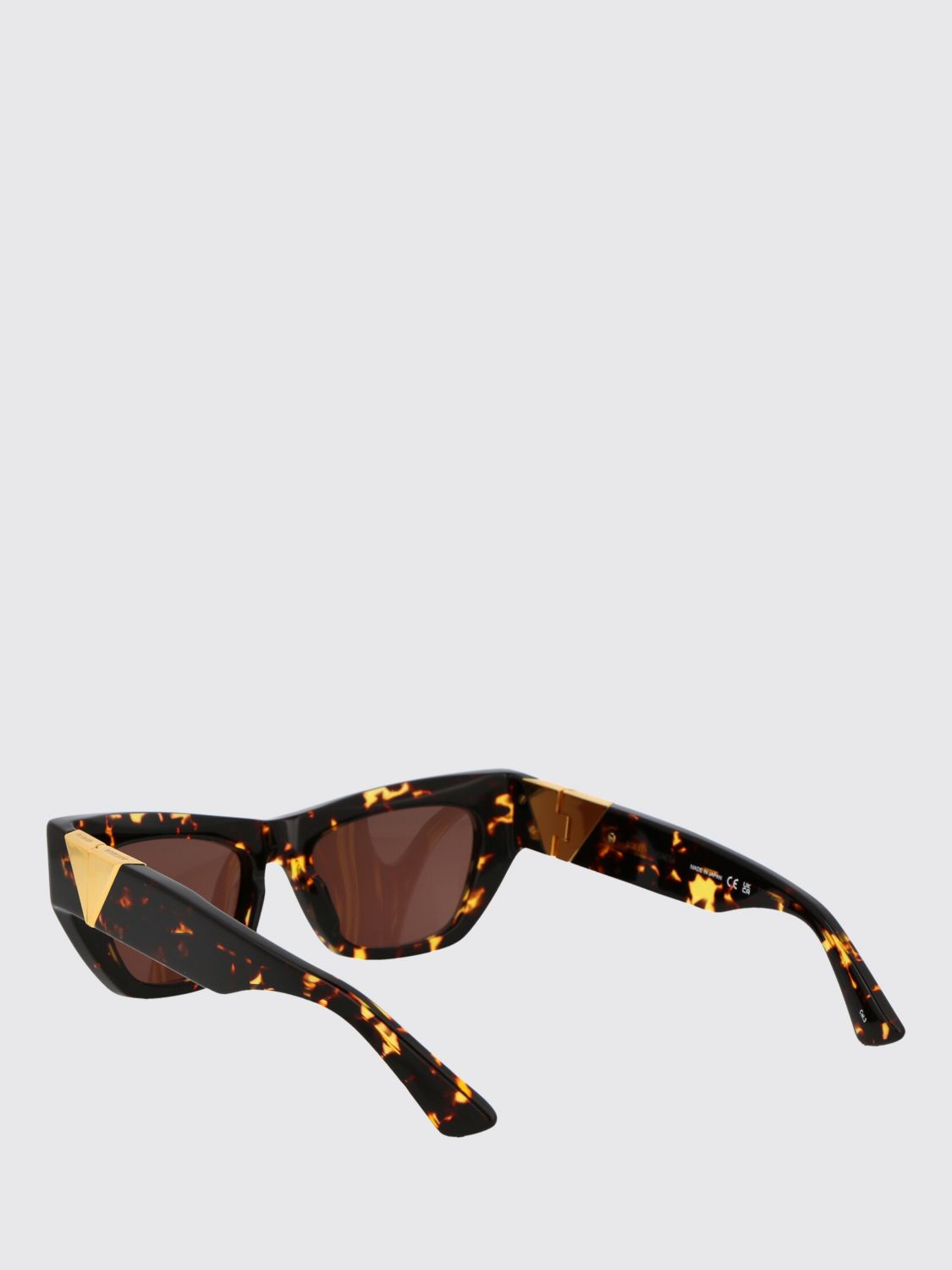 woman's sunglasses
