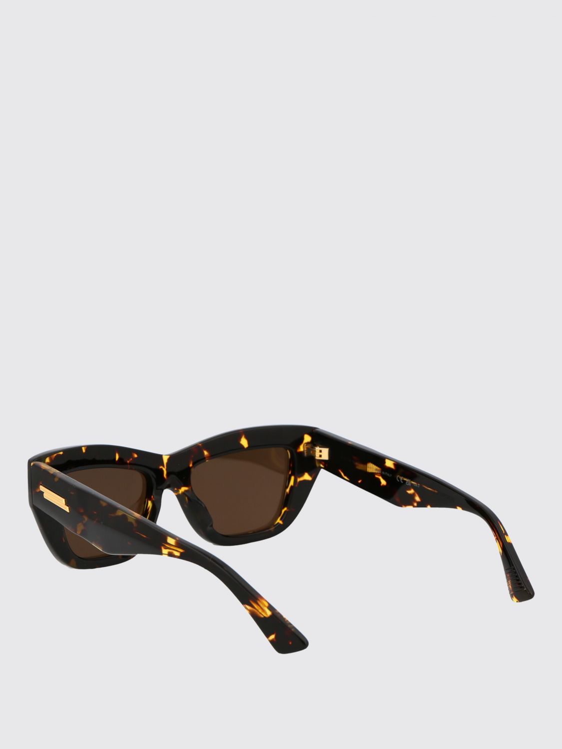 woman's sunglasses