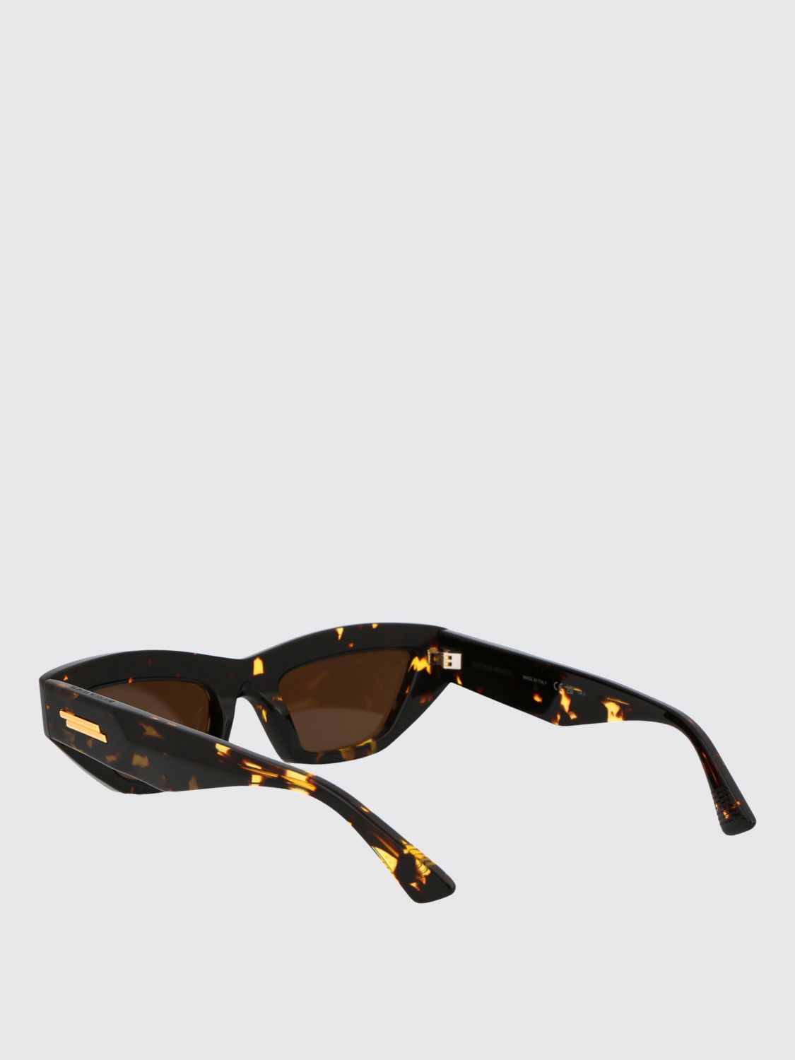 woman's sunglasses