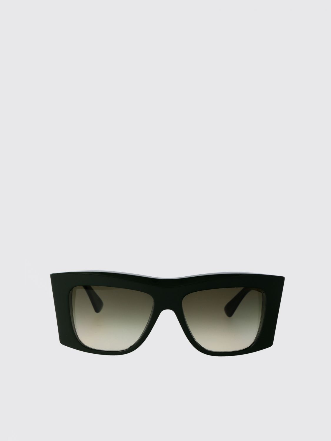 woman's sunglasses