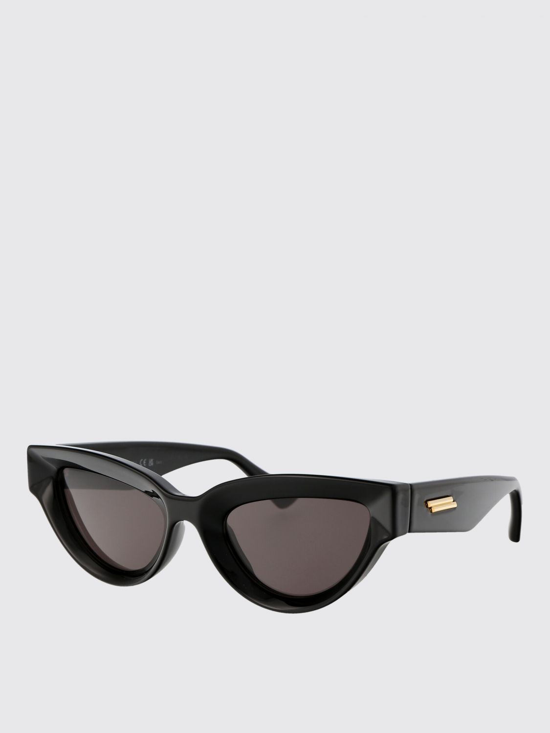 woman's sunglasses