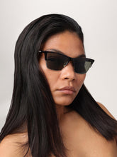 SAINT LAURENT 55 woman&