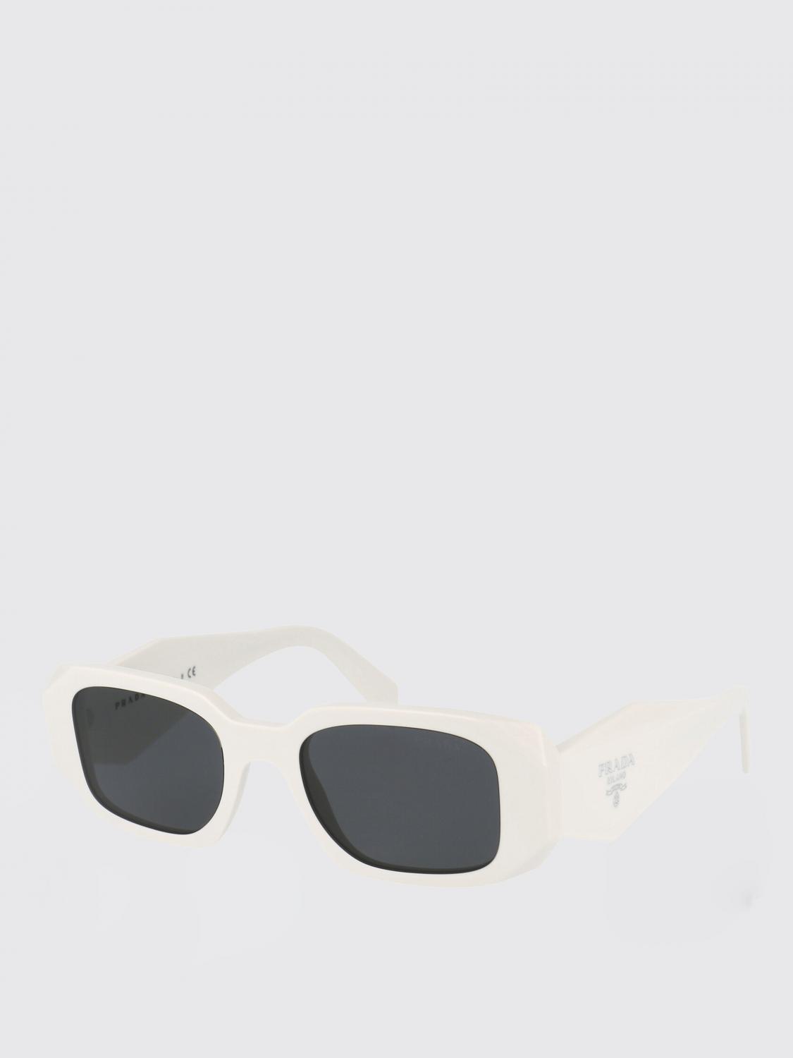 woman's sunglasses