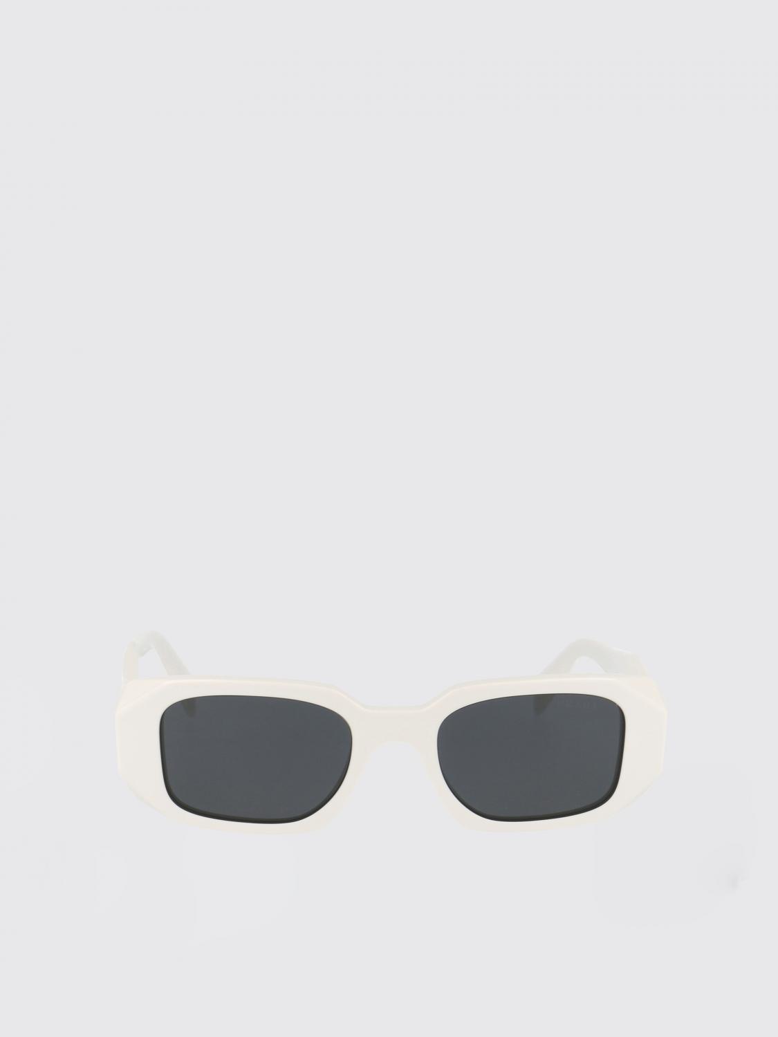 woman's sunglasses