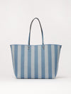 woman's tote bag