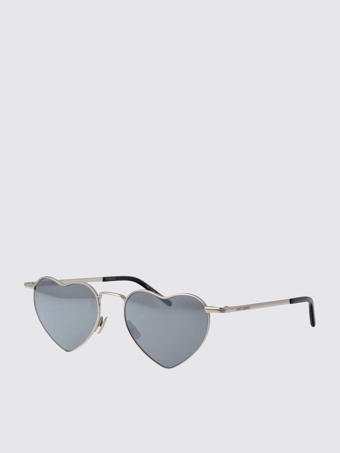 woman's sunglasses