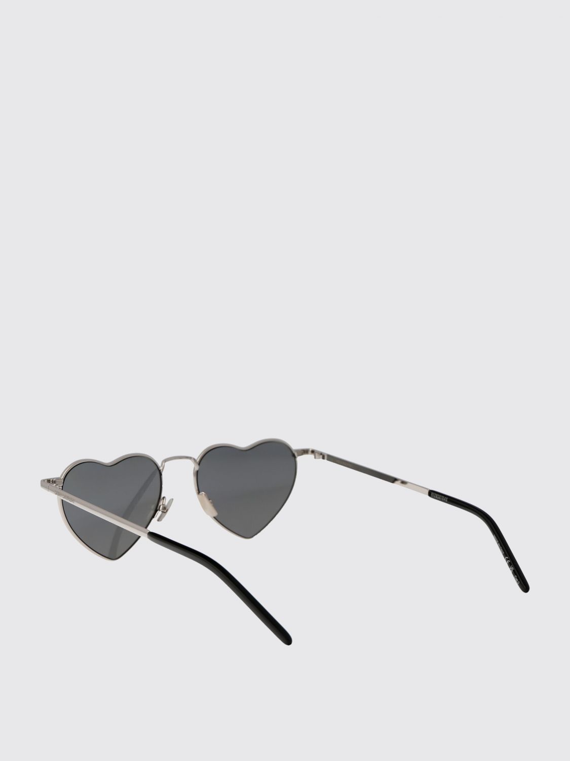 woman's sunglasses
