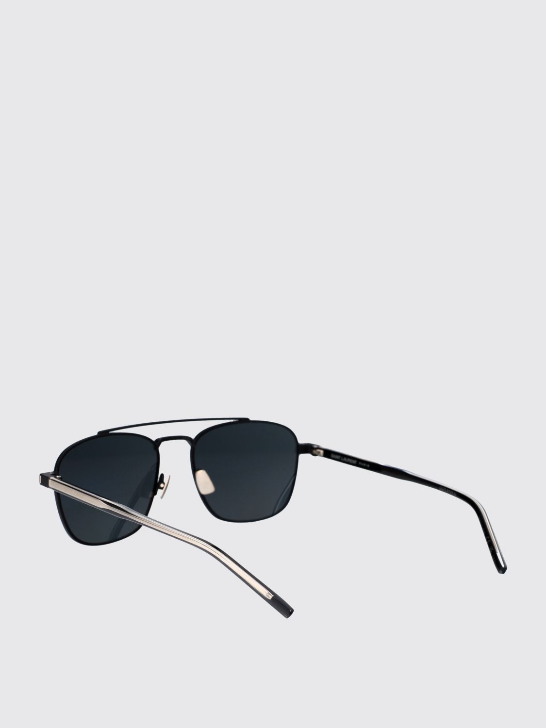 woman's sunglasses