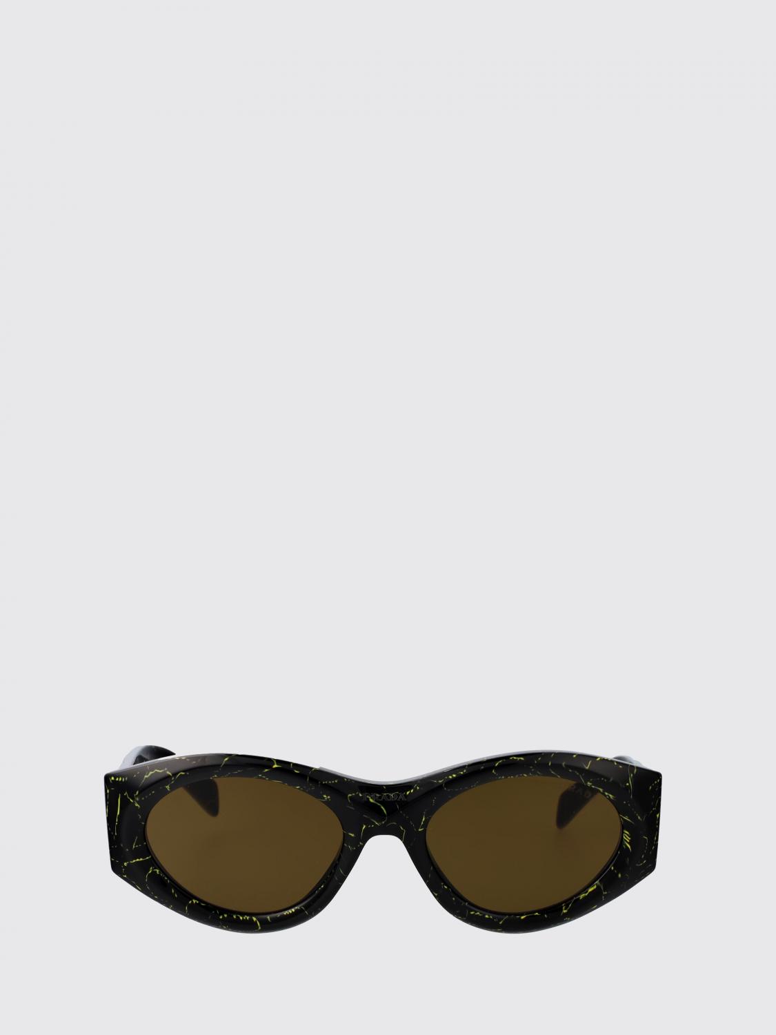 woman's sunglasses