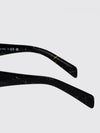woman's sunglasses