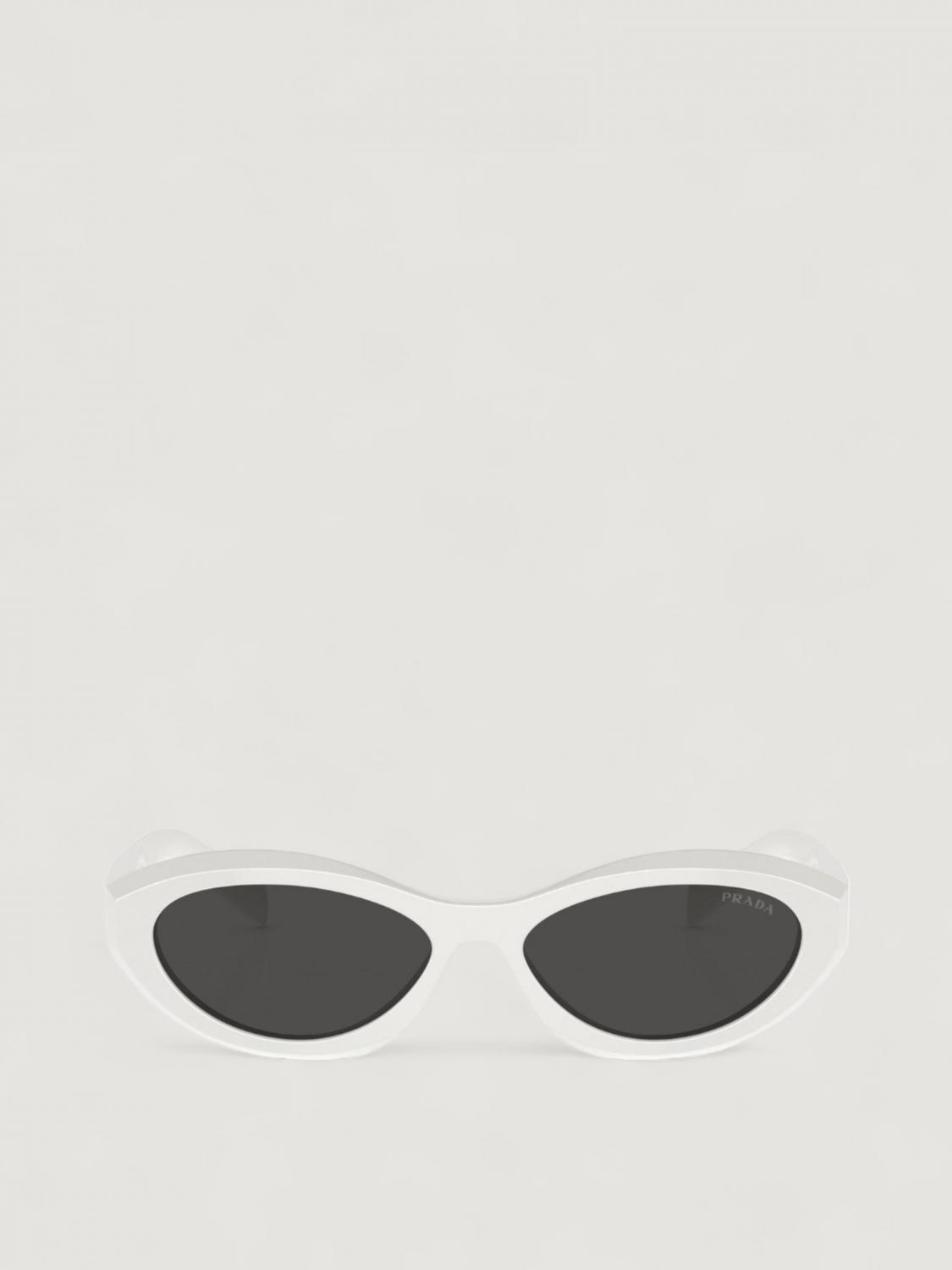 woman's sunglasses