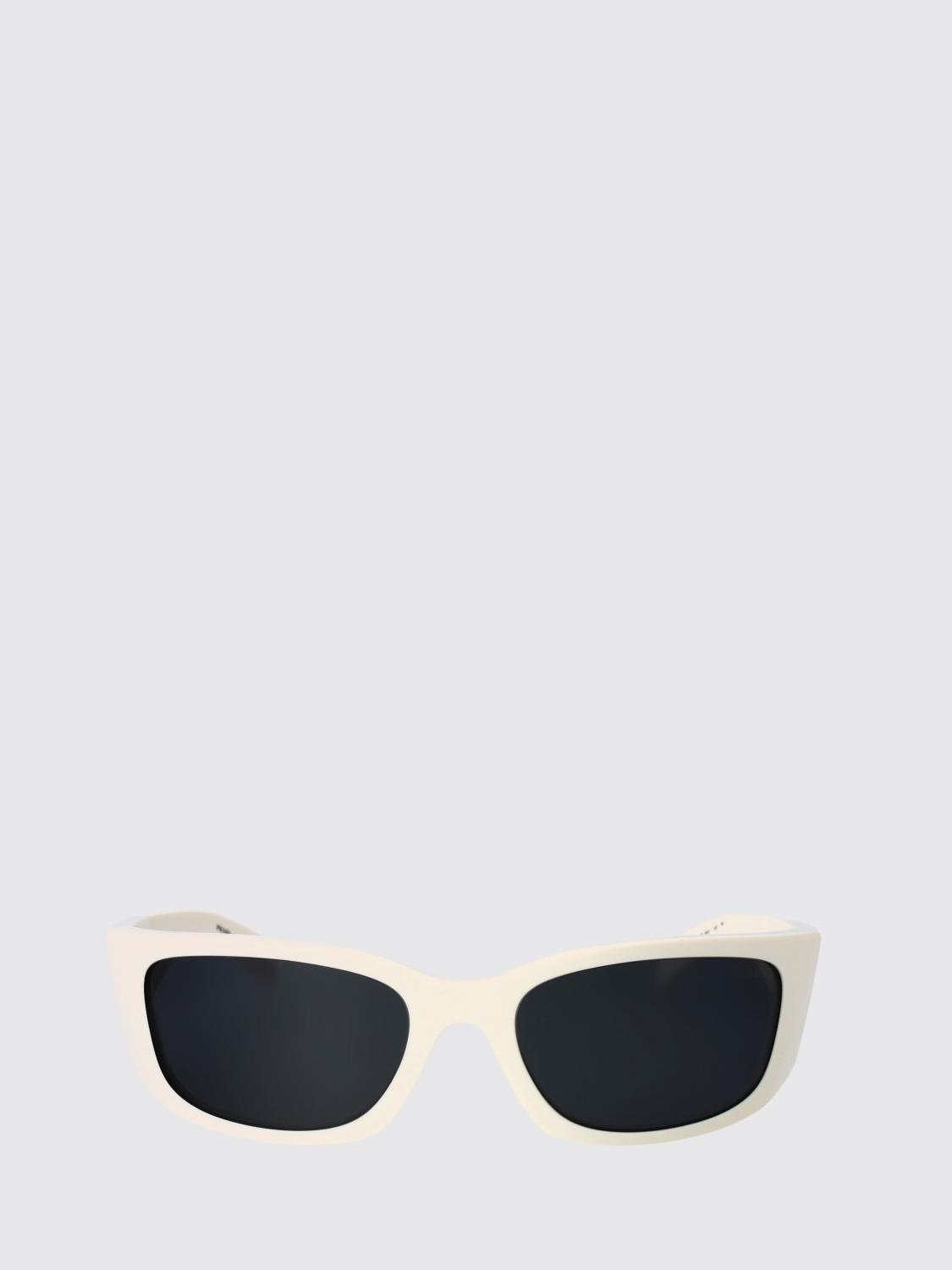 woman's sunglasses