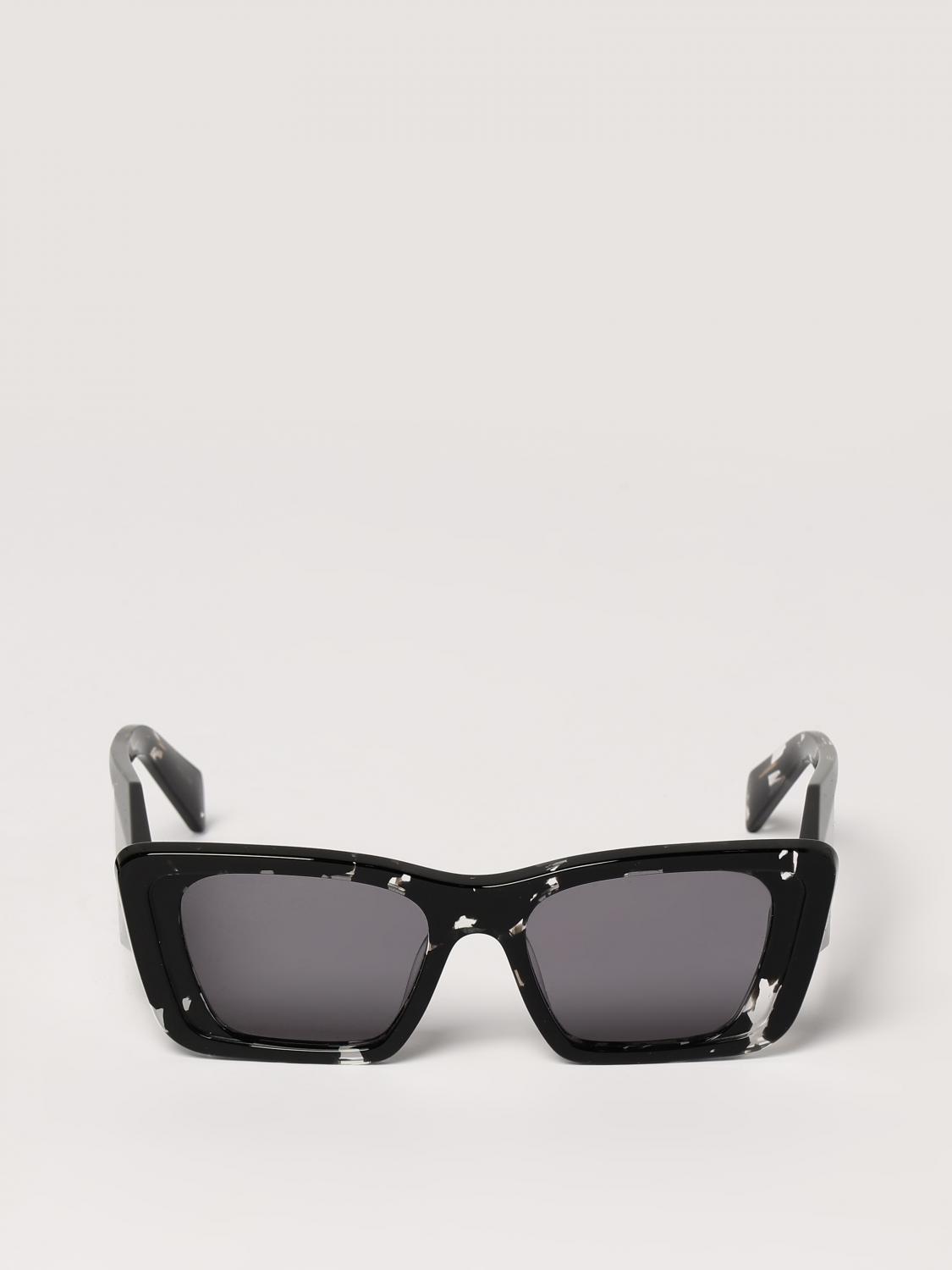 woman's sunglasses