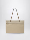 woman's shoulder bag