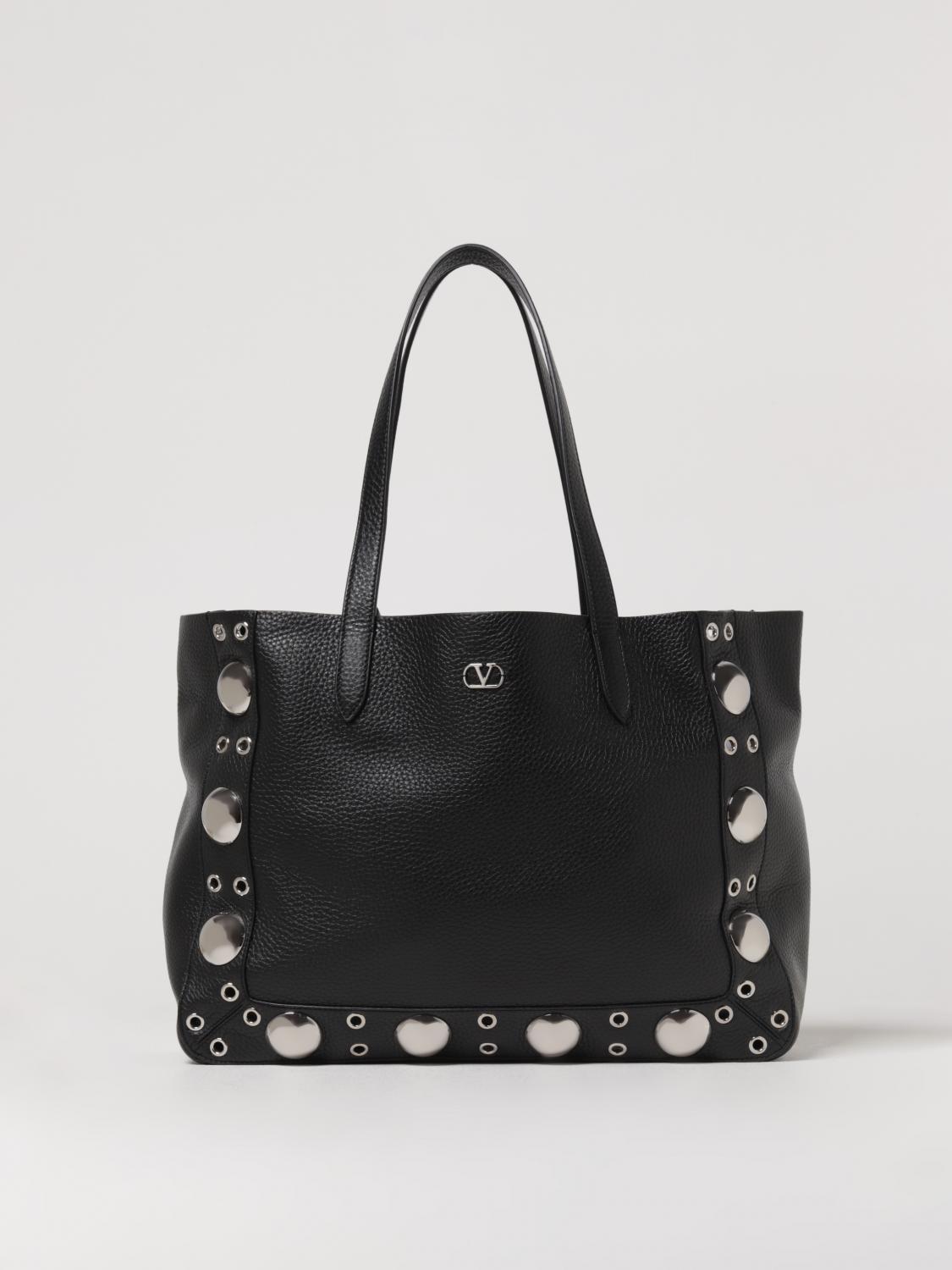 woman's tote bag