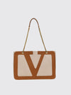 woman's shoulder bag