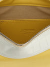 woman's shoulder bag