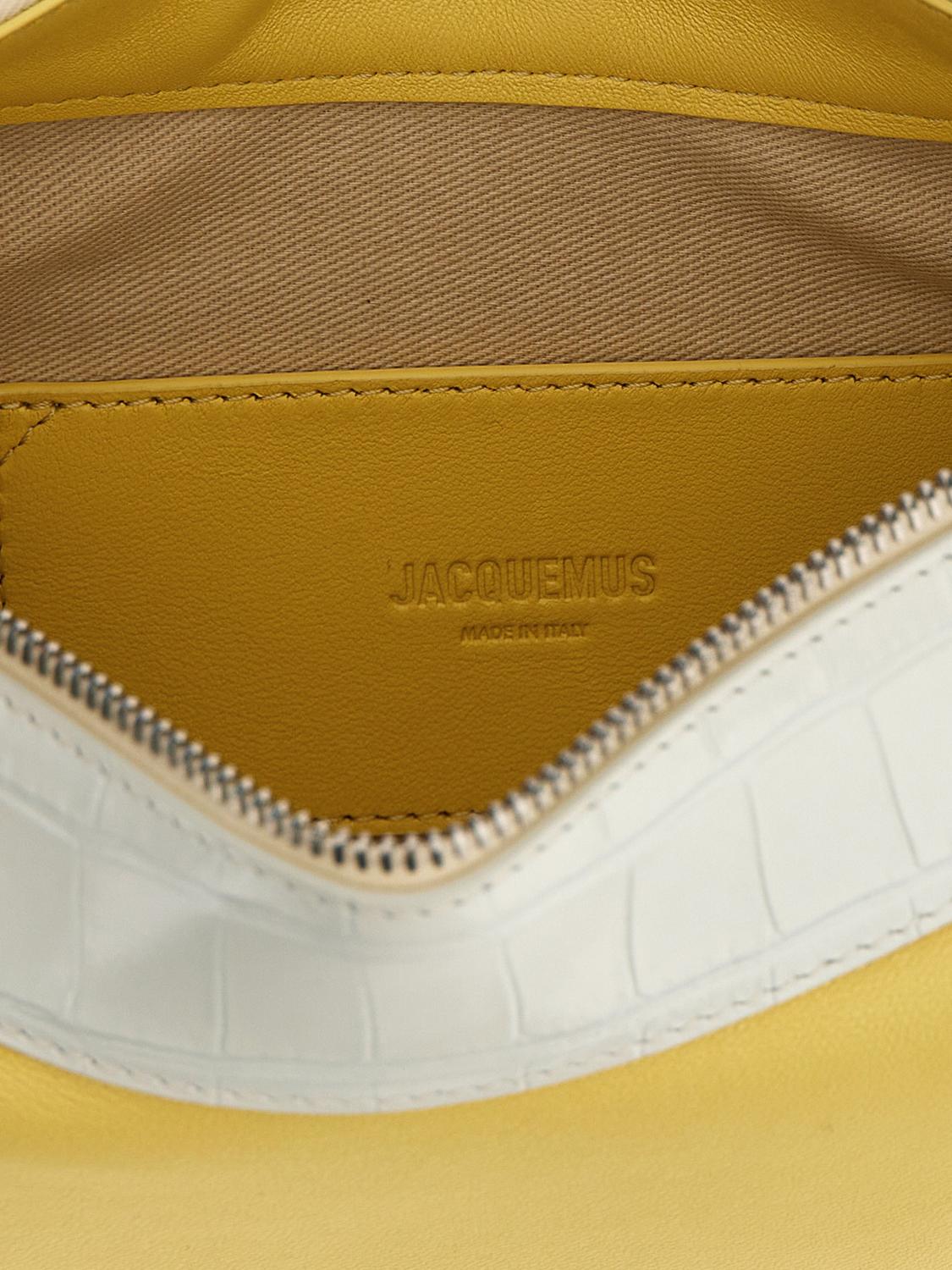 woman's shoulder bag
