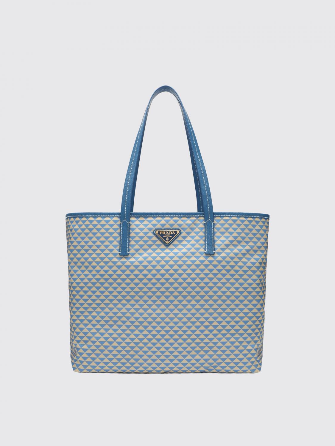 woman's tote bag