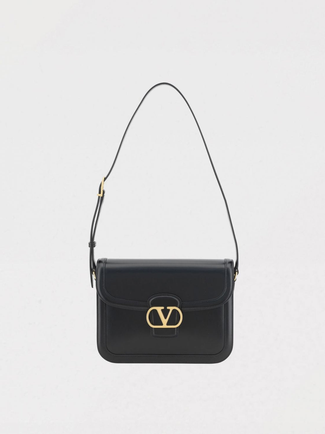 valentino-garavani-woman-s-shoulder-bag-6w0b0r15uhf-black