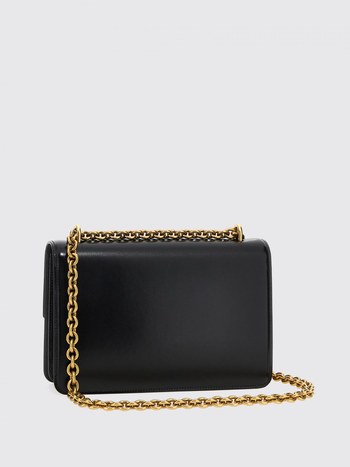 woman's shoulder bag